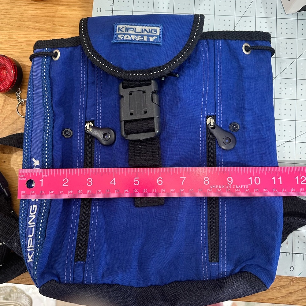 Vintage Kipling Safety Small Blue Backpack - Exce… - image 6